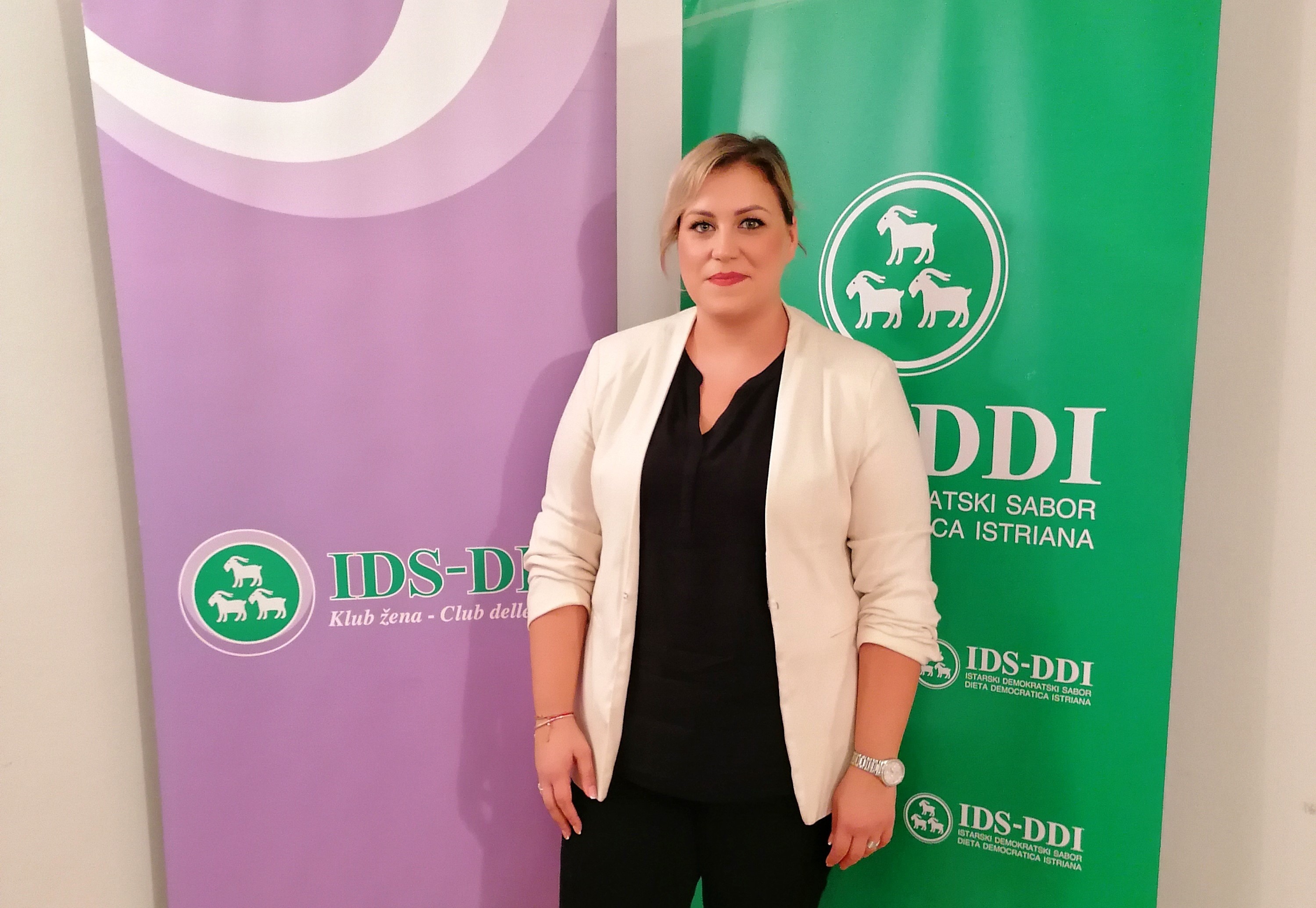 Maura Čabran jednoglasno izabrana za predsjednicu Kluba žena IDS-a Rovinjštine